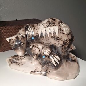 Tom Vail Jr. Native America Horsehair Pottery Bear